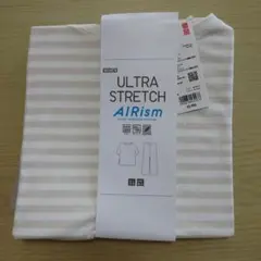 UNIQLO ウルトラストレッチエアリズムセット 【上のTシャツのみ】のサムネイル