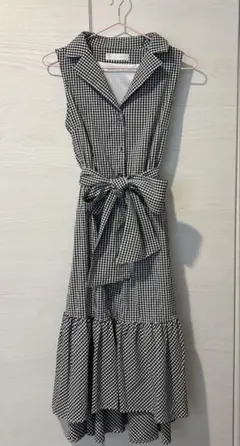 美品❗️セシルマクビー（M）ロングワンピース ノースリーブ チェック