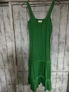 ROXYワンピース ハート型ロゴ付き