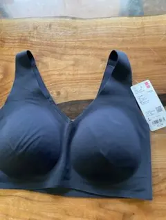 ユニクロ　ワイヤレスブラ　ウルトラリラックス未使用