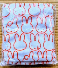 ミッフィー　ブランケット