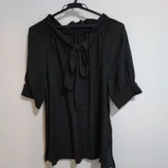 新品ノーリーズ　ブラックリボン付五分袖チュニック