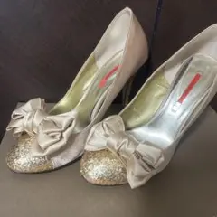 リボン付きグリッター ハイヒール ベージュ　結婚式