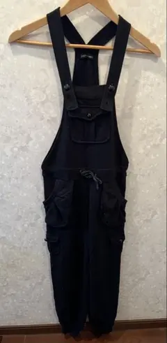 Item thumbnail for item ca85a3b3-3a22-4d2a-931b-505476639426