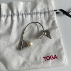 TOGA イヤリング イヤーカフリーフ パールモチーフのサムネイル