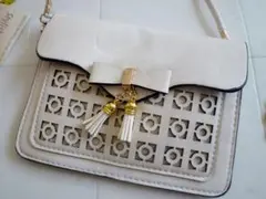 スマホショルダー《ベージュ》