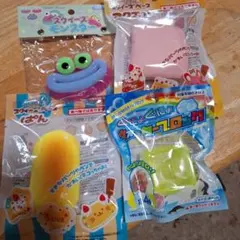 ぐでたま ぐにゃぐにゃマスコット 水系 スクイーズ 紫のみ - メルカリ