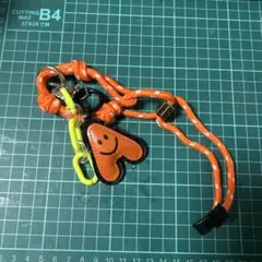 じゃらじゃらキーホルダーアルファベットチャーム付き