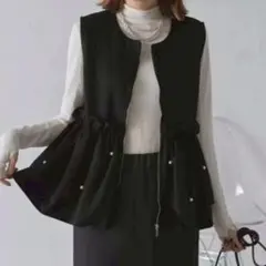 パールペプラムジレ フロントジップ 黒 高見え 体型カバー