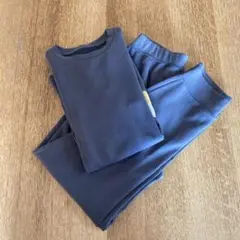 ユニクロ　エアリズム　パジャマ　グレー 長袖