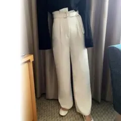 ラウアー LAUIR ウエストベルトデザインパンツ （アイボリー）Lサイズ