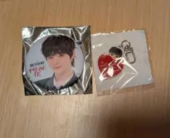 TREASURE ジフン 缶バッジ、アクキー