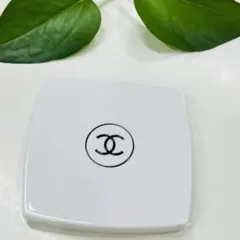 CHANEL ダブルミラー