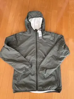 adidas フード付きジャケット　オリーブグリーン　M