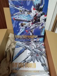 メタルビルド ストライクフリーダム リバイバル＆光の翼のサムネイル