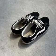 VANSスニーカーのサムネイル