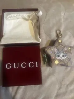 最終値下げGUCCI ヒグチユウコ　コラボチャーム