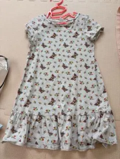 蝶々　ワンピース　ギャップ　GAP