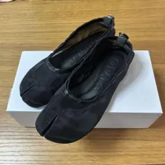 最終値下げ】PAES 足袋 タビ メッシュ フラットシューズ - メルカリ
