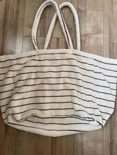 Item thumbnail for item b4e0a358-35e3-4558-8d0c-f629fe09a463