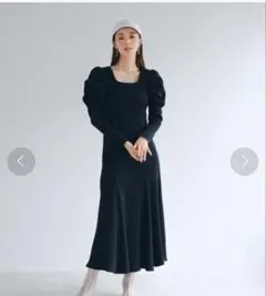 SNIDEL バックオープンカットワンピース ブラック