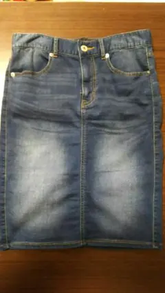 デニムスカート