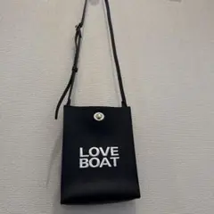 LOVE BOAT ブラックショルダーバッグ