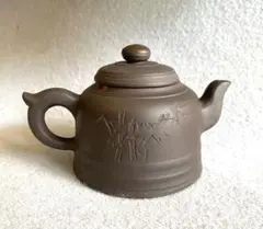 中国茶器／竹・文字画茶壺（銘あり）補修品