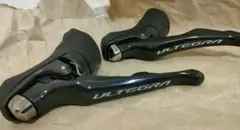 【左極美品右傷あり】SHIMANO アルテグラ ULTEGRA ST-R8070 左極美品右傷あり】SHIMANO アルテグラ ULTEGRA ST-R8070 - メルカリ