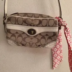 COACH　ショルダーバッグ　ホワイト/ベージュ