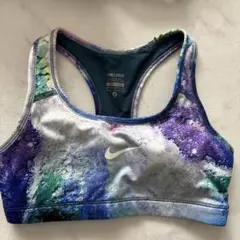 【美品】NIKE トレーニングウェア スポーツブラ