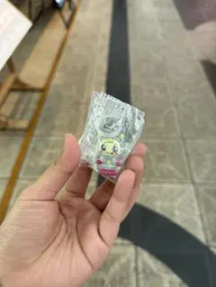 めじるしアクセサリー　ナルミヤ　ブルーベリエちゃん　ベリエ　ガチャ　新品