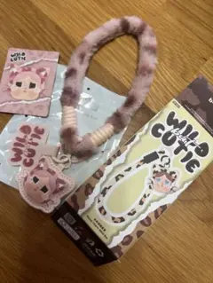 正規品 クライベイビー Wild but Cutie フォンチャーム Pink