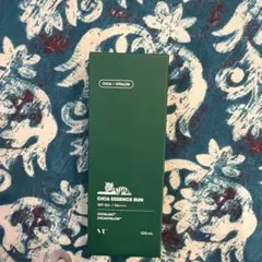 VT CICA ESSENCE SUN 100ml 日焼け止めのサムネイル