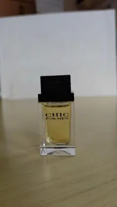 CAROLINA HERRERA CHIC FOR MEN オーデトワレのサムネイル