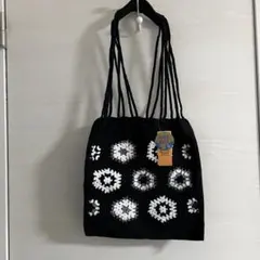 チャイハネ　肩がけバッグ　黒系のサムネイル