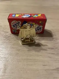 フエラムネ 金メッキ ペラ怪獣 3体セット - メルカリ