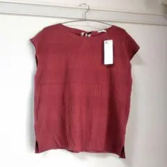 GU　ジーユー　バックリボンセーター　赤　半袖