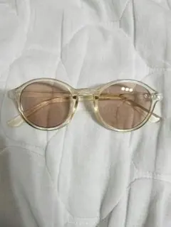 クリアフレーム ラウンドサングラス　新品未使用　匿名配送