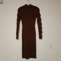 FASHIONNOVA　ワンピース　S