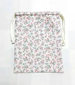 きんちゃく袋　花柄　レッド　ベージュ系　ハンドメイド