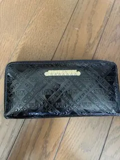 セシルマクビー長財布のサムネイル