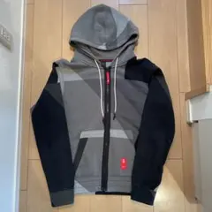 Nike カイリージップアップパーカー