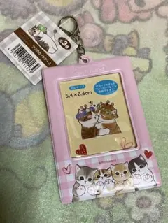 モフサンド　クリアカードケース　ピンクカラー　mofusand キーホルダー