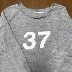 HoIiday 「37」ロゴ　ロンT⭐︎