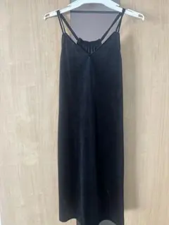 GU ブラック ベロアキャミソールワンピース 130