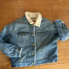 earth music＆ecology ボア襟付きライトブルーデニムジャケット