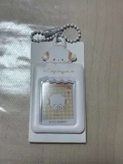 サンリオ　シークレットミニチュアチェキ用ホルダー