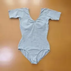 SunSylva グレー 半袖レオタード L