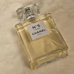 新品✨シャネル N°5 ロー オードゥトワレット 100mL 早い者勝ち価格